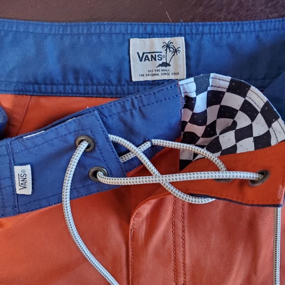 Vans Off the Wall size 30 Swim Trunks - Rust and Navy - Picture 5 of 6